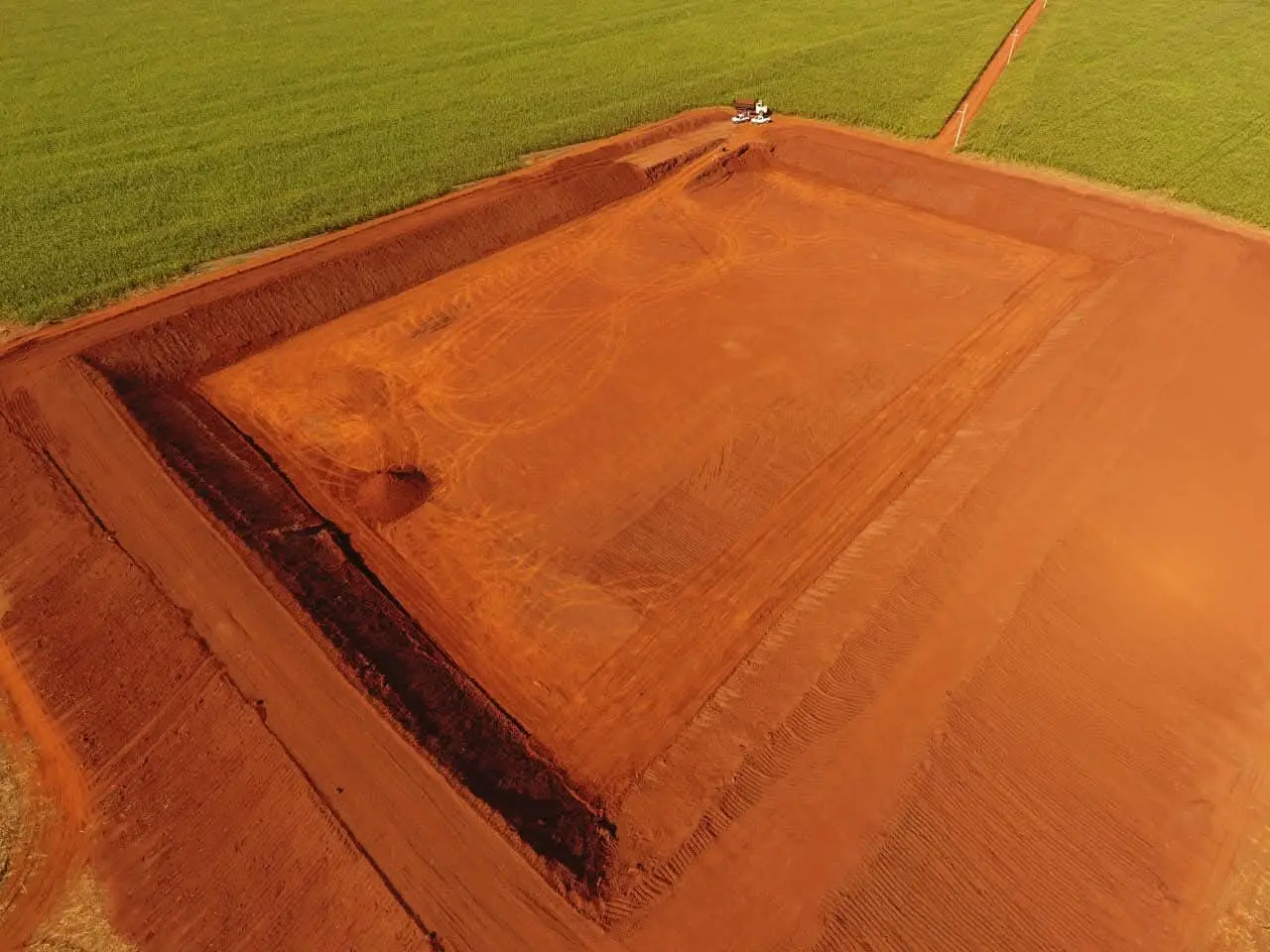Terreno em preparo levantado pela JGM — foto 18